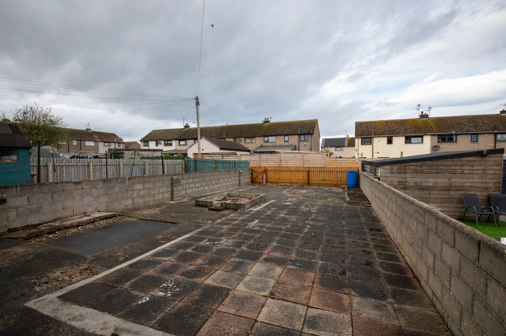 Property photo 3 of 18 Rear Garden