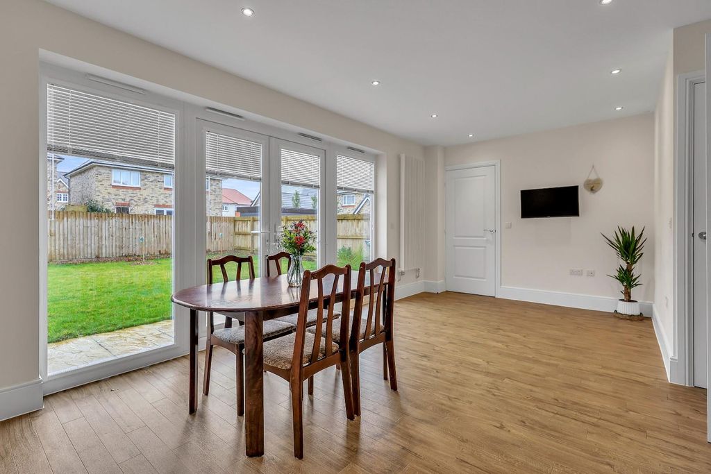 Property photo 3 of 30 Img_0581_1.Jpg