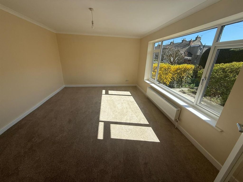 Property photo 2 of 15 Photo-2026-04-07-13-06-18.Jpg