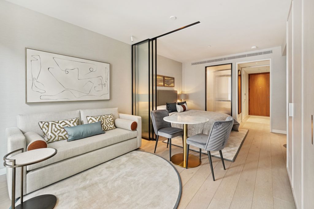 Property photo 1 of 12 Jll