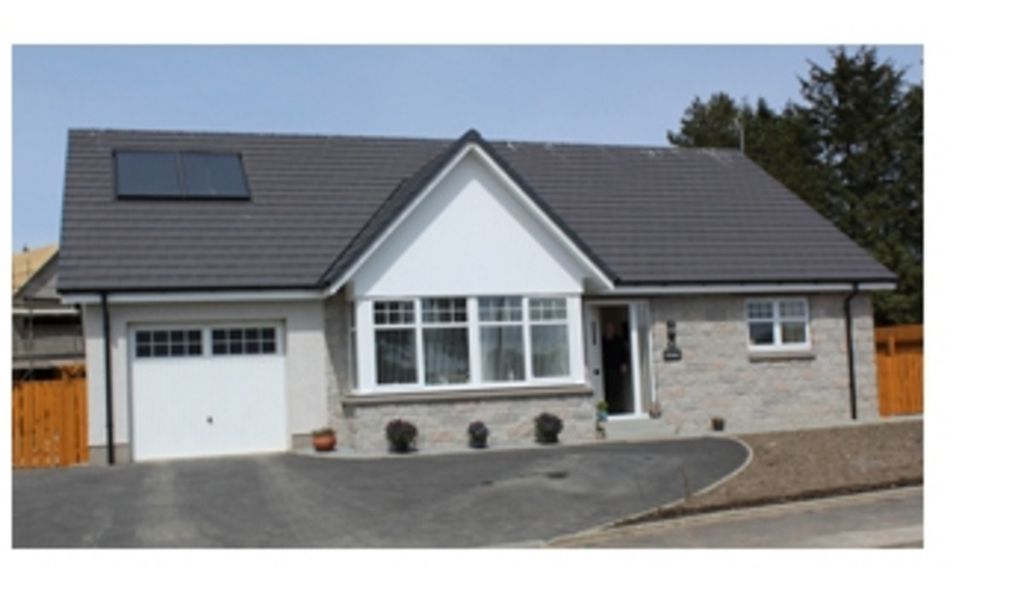 Property photo 1 of 3