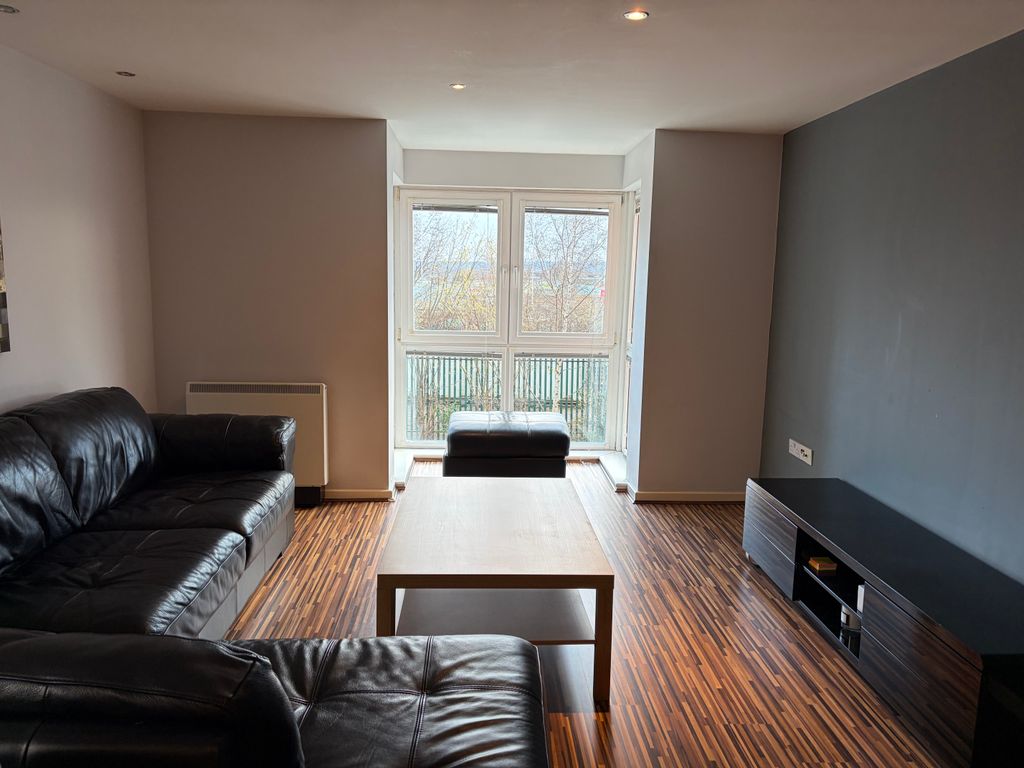 Property photo 2 of 6