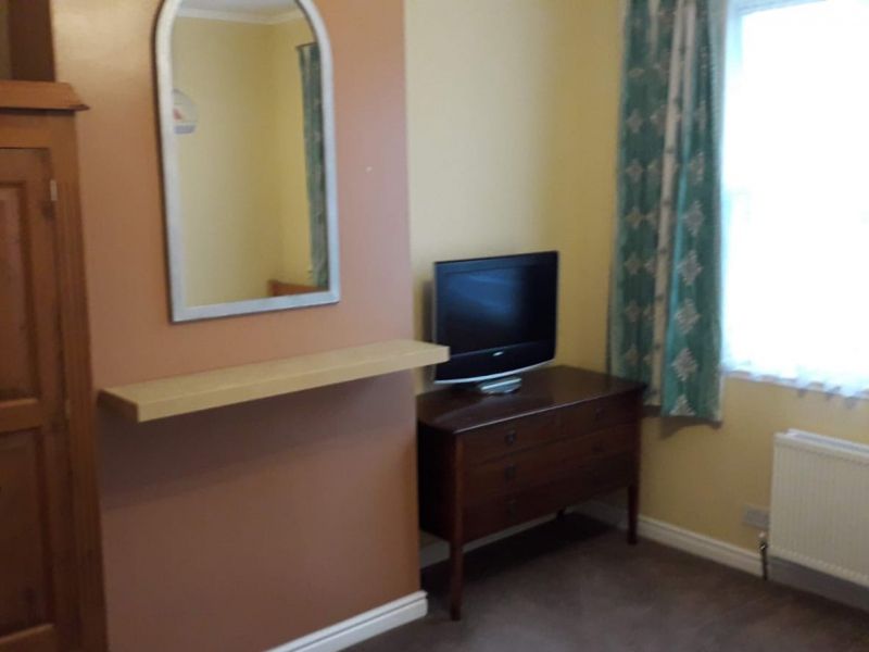 Property photo 1 of 4