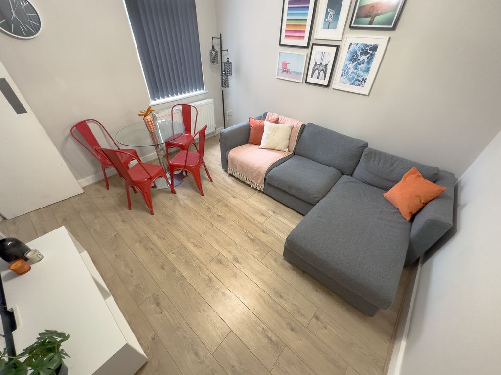 Property photo 1 of 10 5