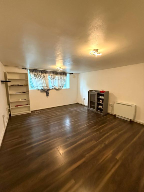 Property photo 2 of 5 2