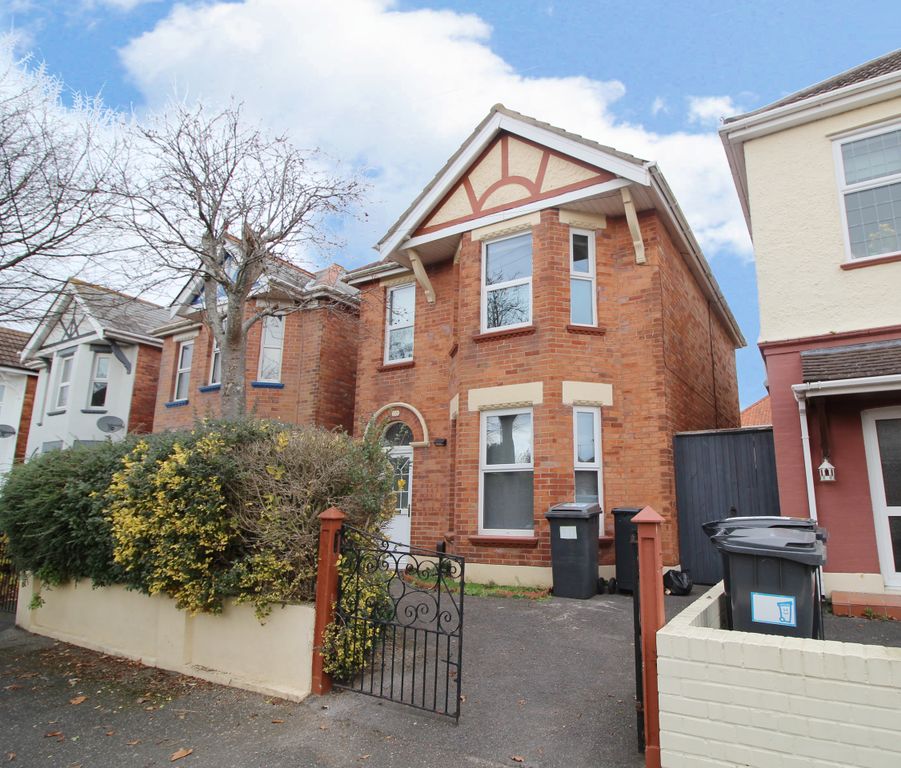 Property photo 1 of 14 Front 2