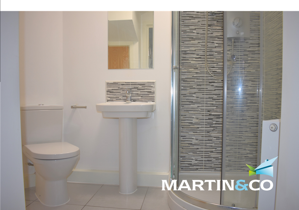 Property photo 3 of 8 Picture2