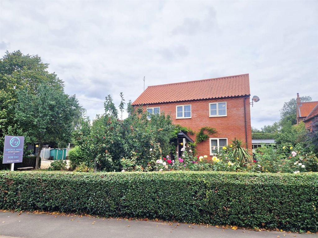 Property photo 1 of 27 Whatsapp Image 2025-08-21 At 16.25.30_66ee8630.Jpg