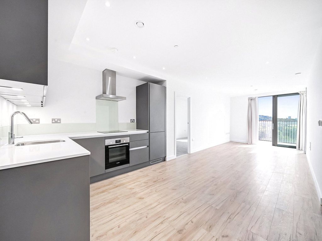 Property photo 1 of 18 Cobalt House