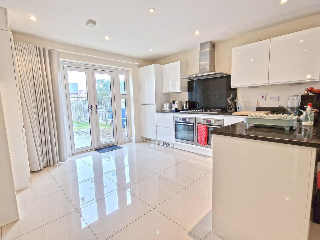 Property photo 3 of 27 20260212_121515.Jpg