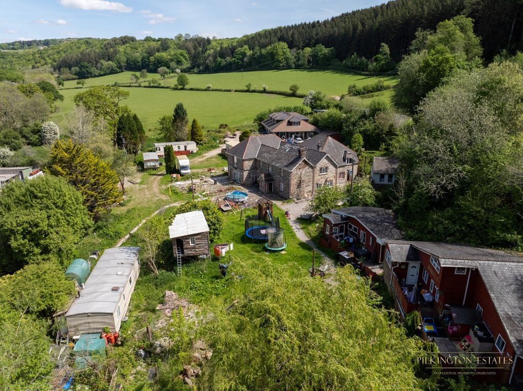 Property photo 3 of 11 4542694