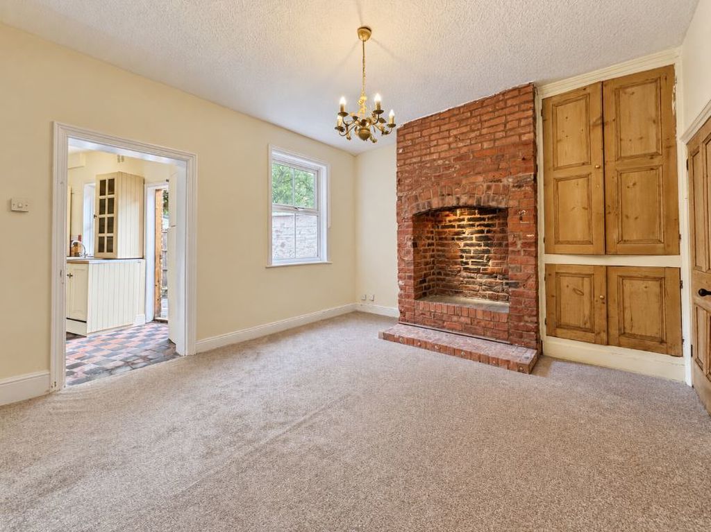 Property photo 3 of 11 Photo 3