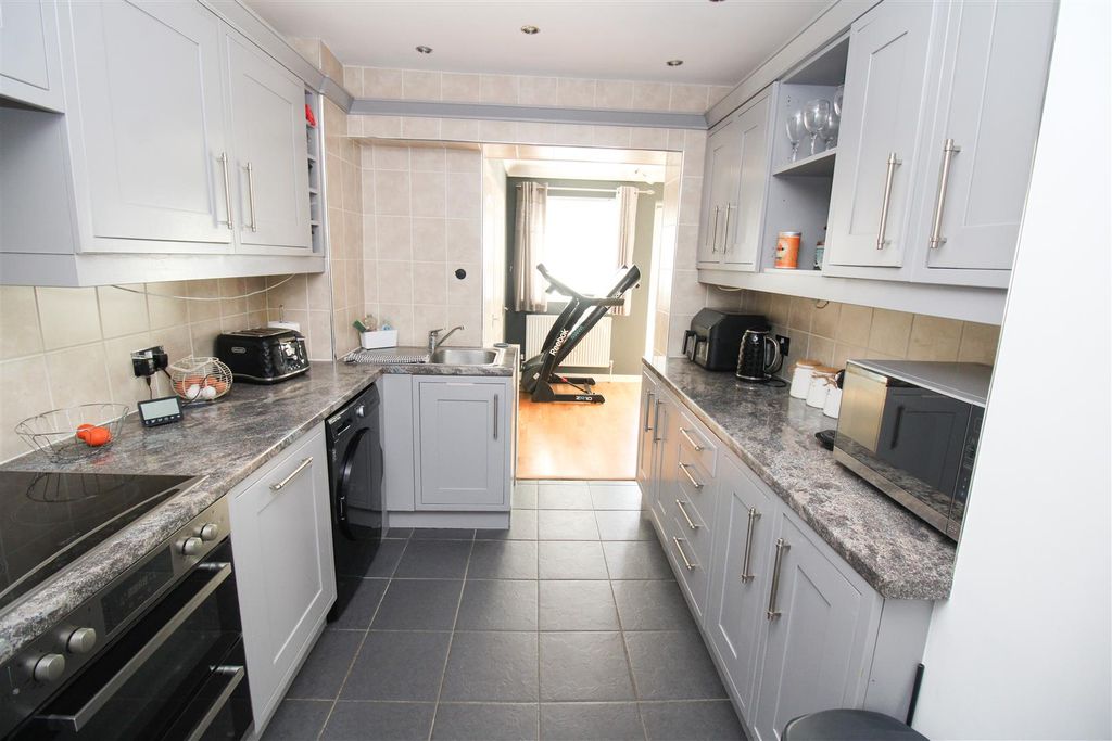 Property photo 2 of 13 Img_3441.Jpg