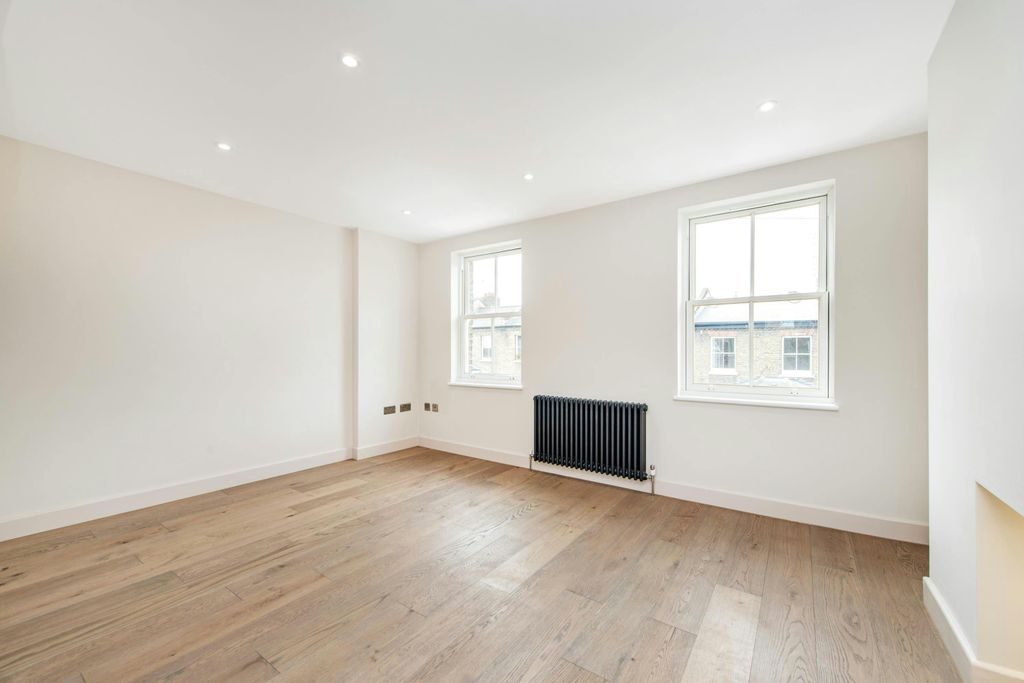 Property photo 2 of 9 Reception Room