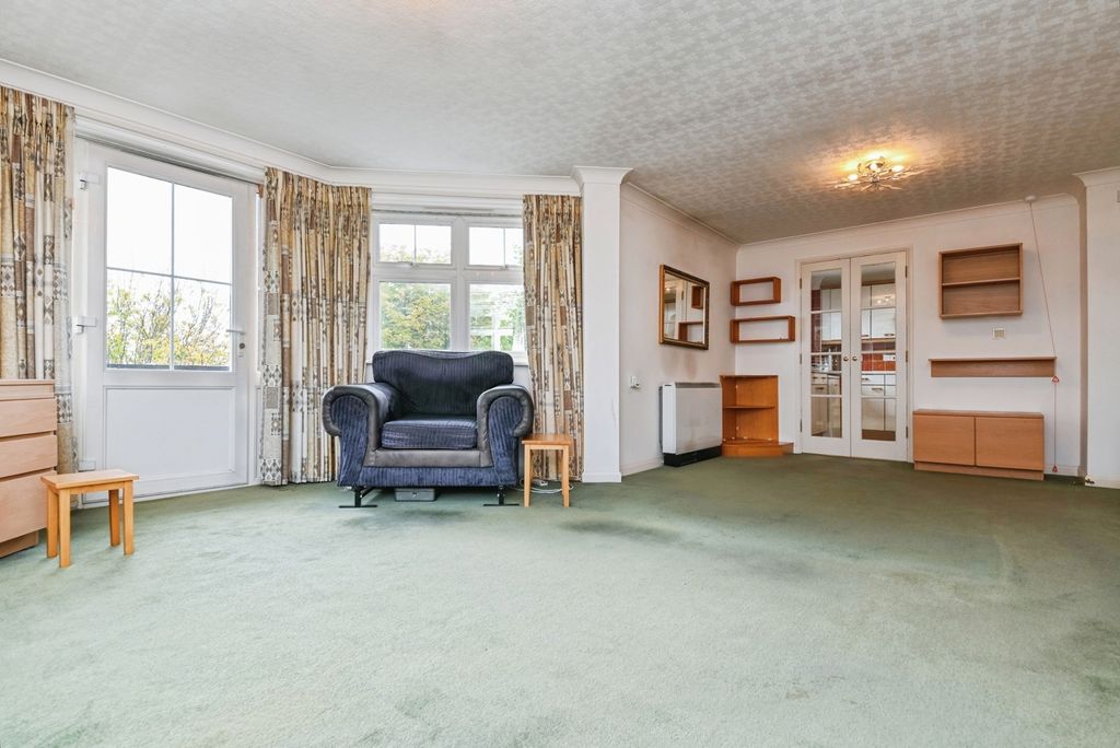 Property photo 3 of 14 Pbox-Img.Jpg
