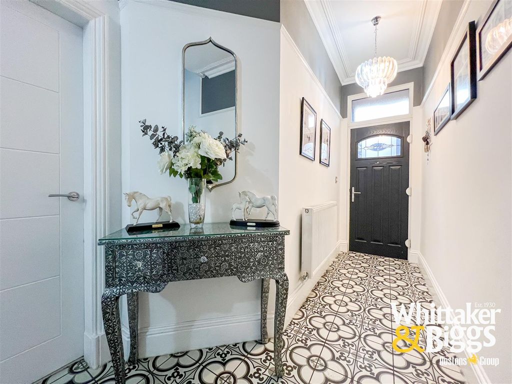 Property photo 2 of 26 Hall