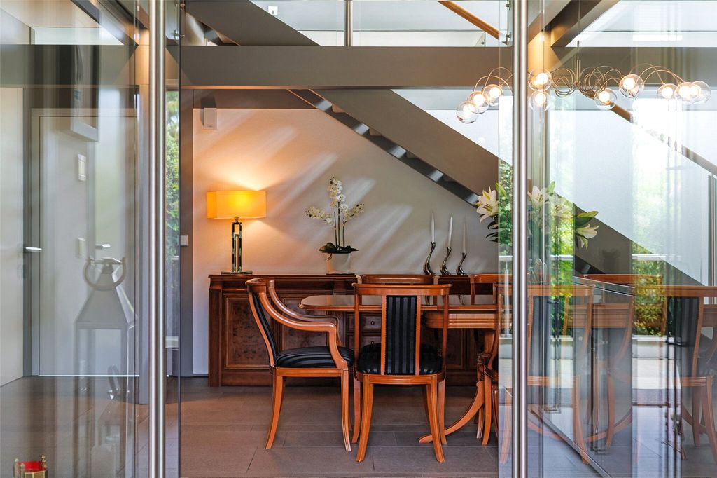 Additional image 12 of 4 bed detached house for saleChauntry Road, Maidenhead, Berkshire SL6