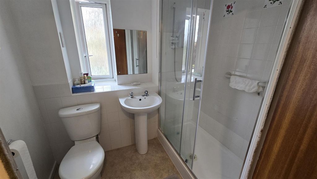 Property photo 3 of 11 MC Bathroom.Jpg