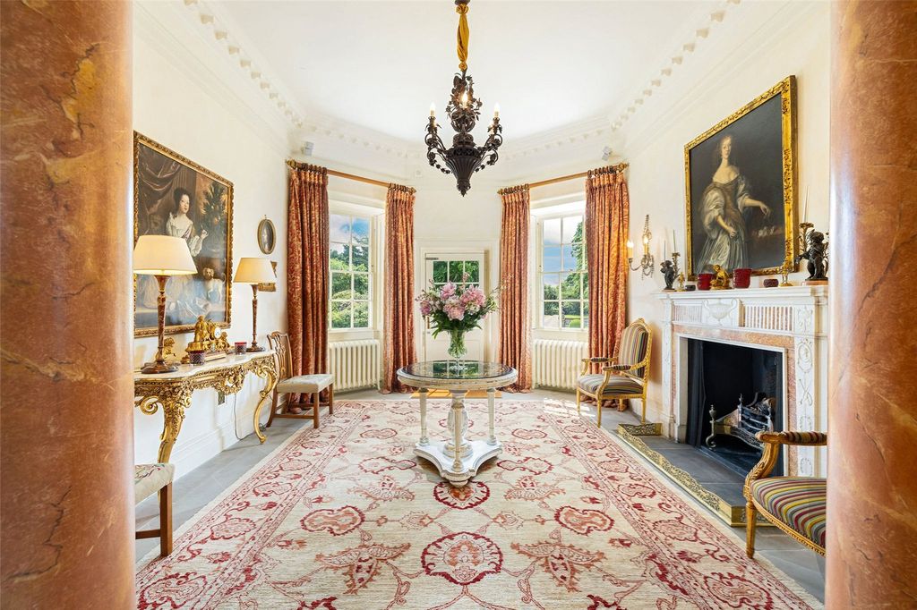 Property photo 3 of 56 Stretton Hall