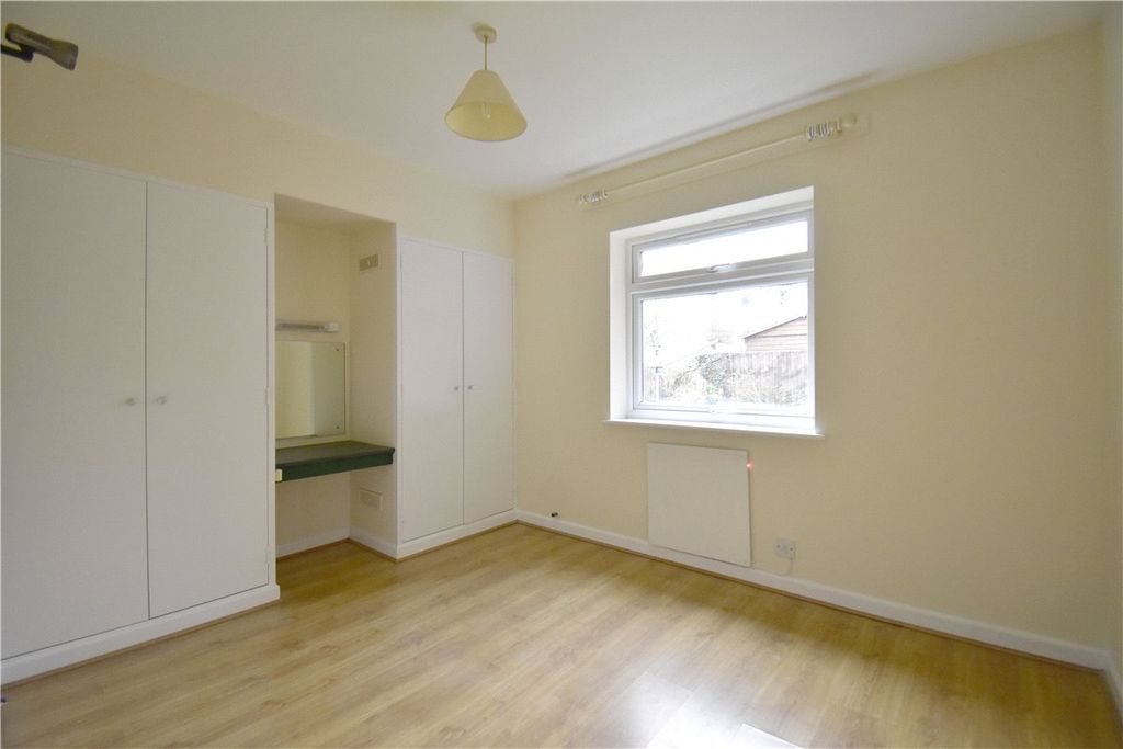 Property photo 2 of 5 Picture No. 08
