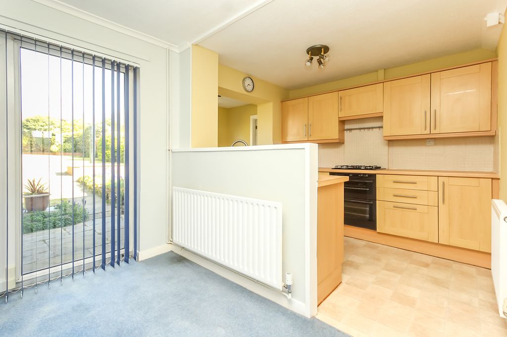 Property photo 3 of 13 Kitchen/Dining Room