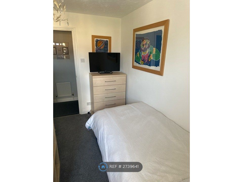 Property photo 2 of 22