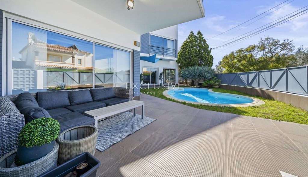 Property photo 2 of 30