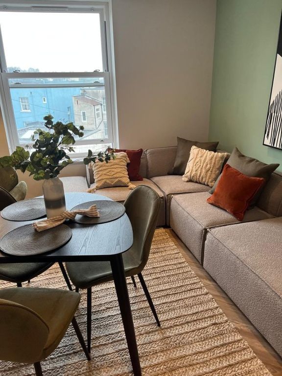 Property photo 2 of 8 9576308.Jpg