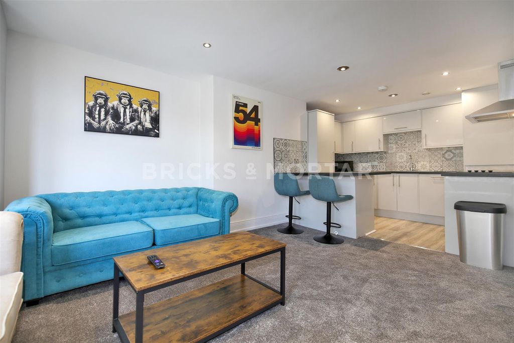 Property photo 1 of 12 Img_2496.Jpg