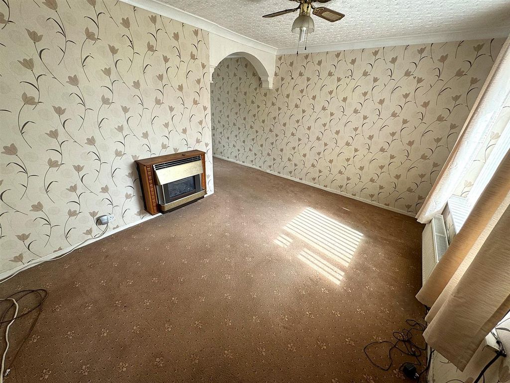 Property photo 2 of 32 Thumbnail_Image3.Jpg