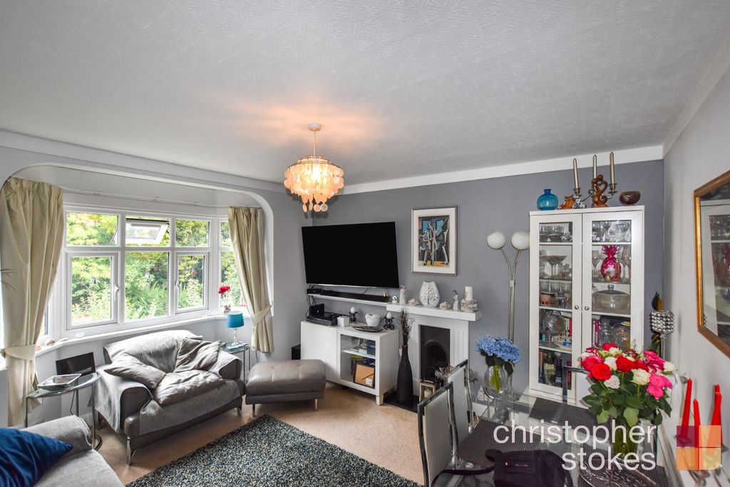 Property photo 2 of 11 4499691