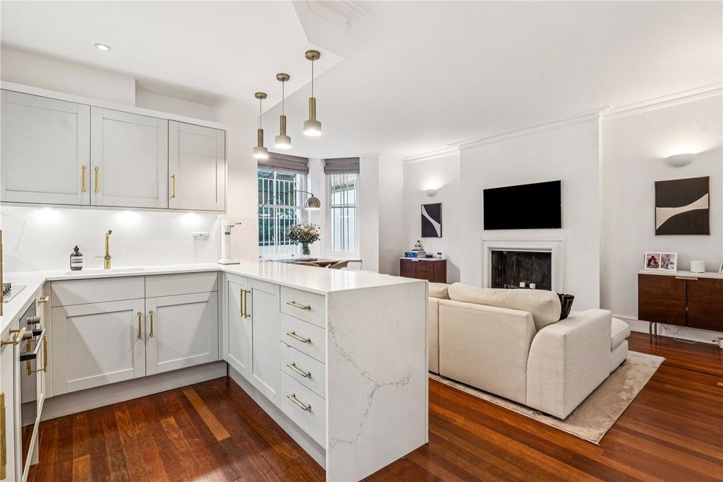 Property photo 1 of 10 Picture No. 21