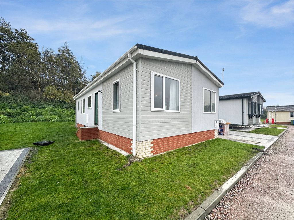 Property photo 1 of 10 Picture No. 06