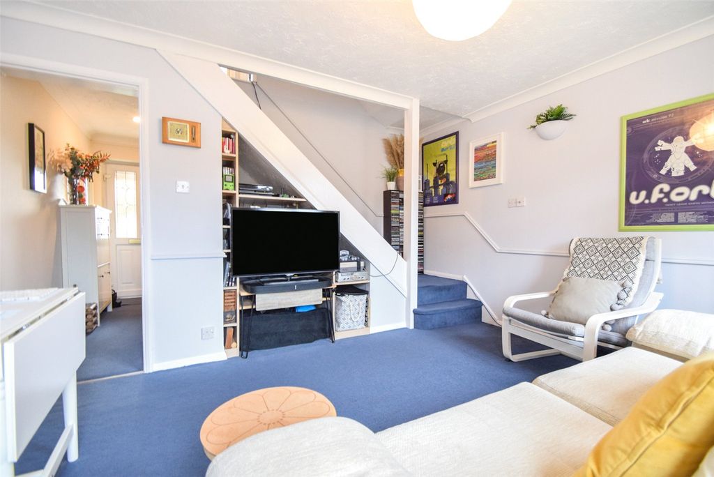 Property photo 2 of 12 Picture No. 22