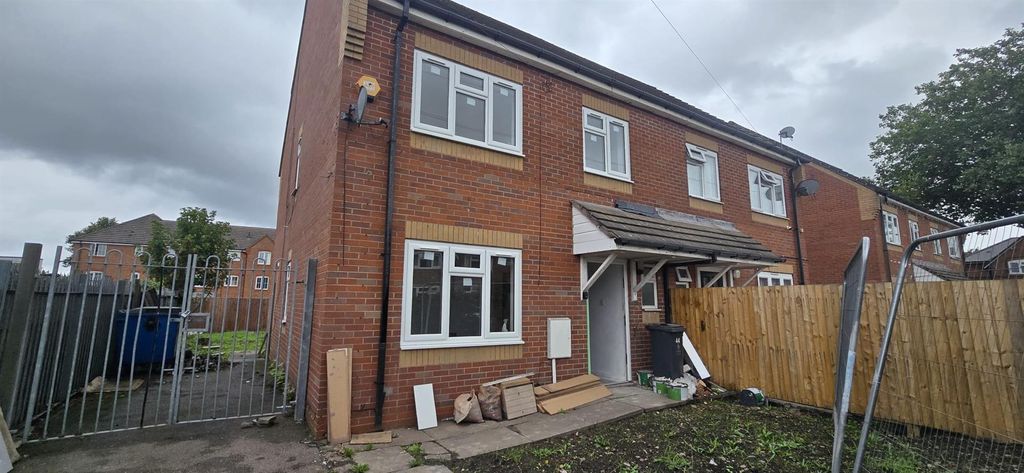 Property photo 1 of 14 Whatsapp Image 2026-09-14 At 13.58.40 (2).Jpeg