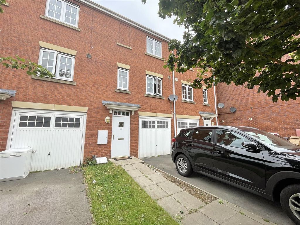 Property photo 1 of 19 Front External