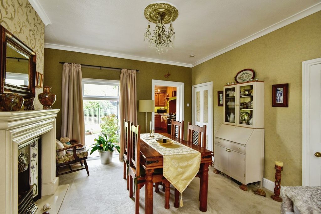 Property photo 3 of 18 Pbox-Img.Jpg