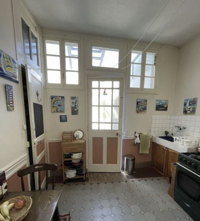 Property photo 3 of 24