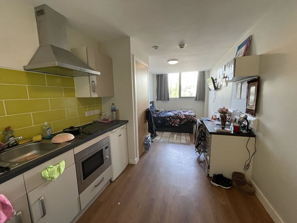 Property photo 2 of 10 Burgesshs7373729Burgess House - 7 (Medium)206666666666666666 (11).Jpg