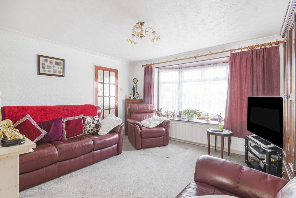 Property photo 2 of 15