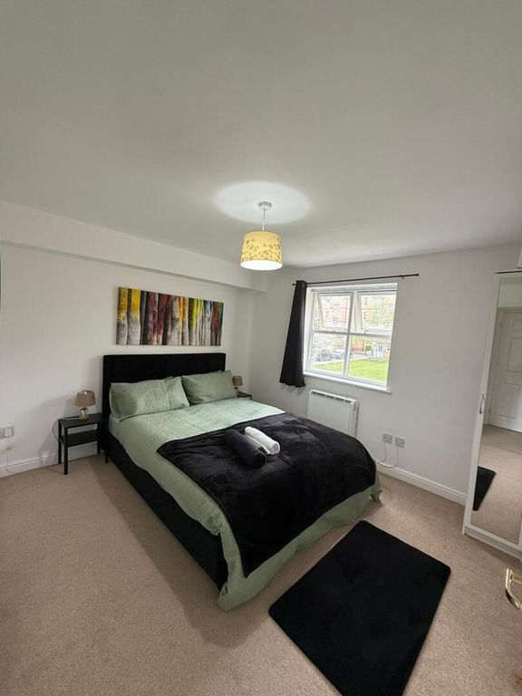 Property photo 3 of 12 Bedroom