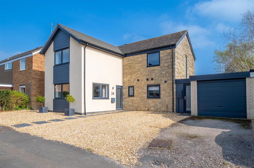 Property photo 1 of 15 Dsc_7585-2.Jpg