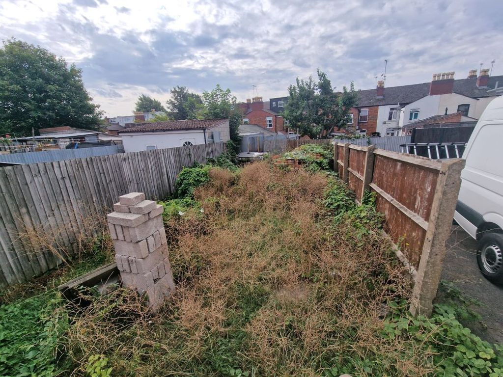 Property photo 2 of 3