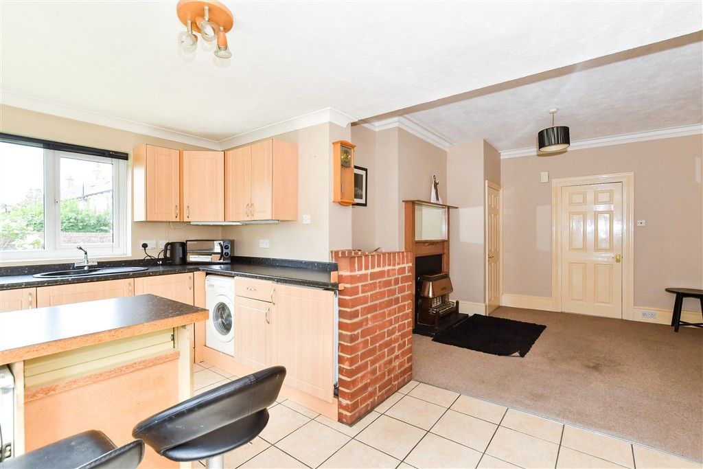 Property photo 3 of 13 Kitchen/Diner