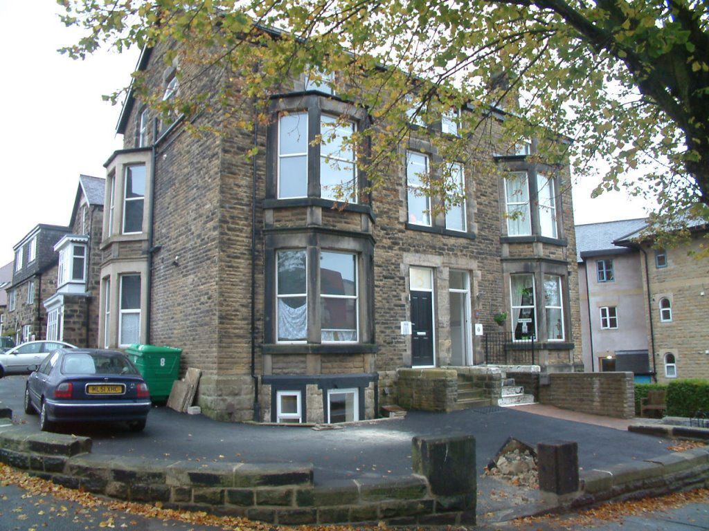 Property photo 1 of 3