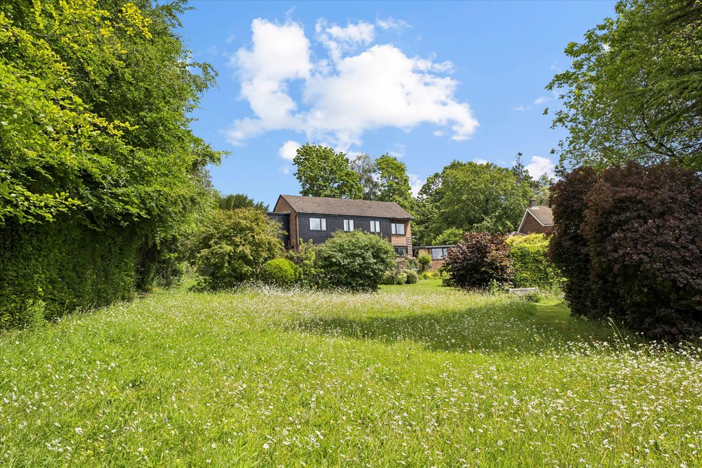 Property photo 3 of 11 Image