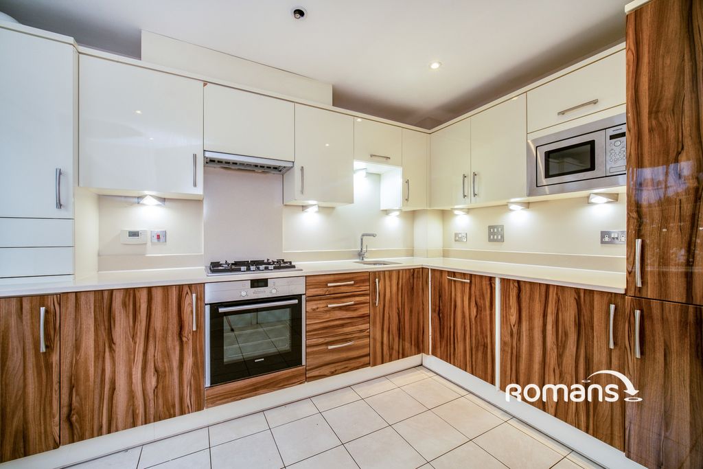 Property photo 2 of 11 Pbox-Img.Jpg