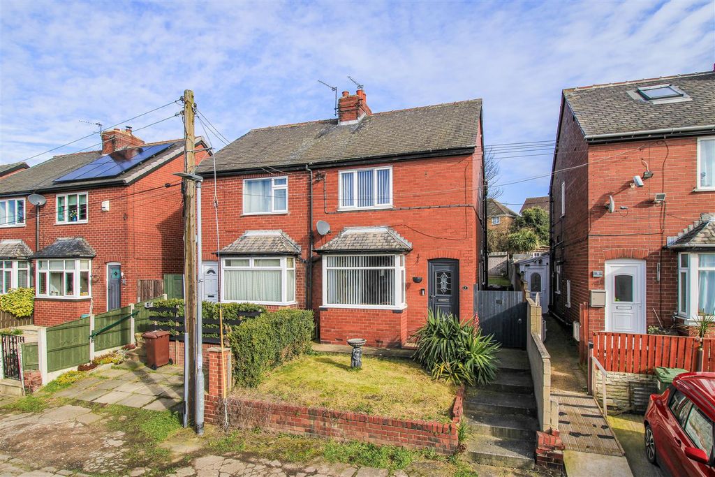 Property photo 1 of 12