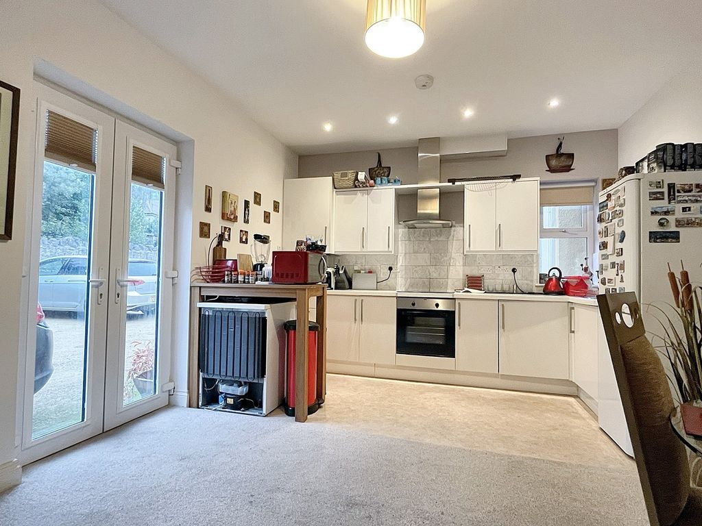 Property photo 2 of 18 Not Specified