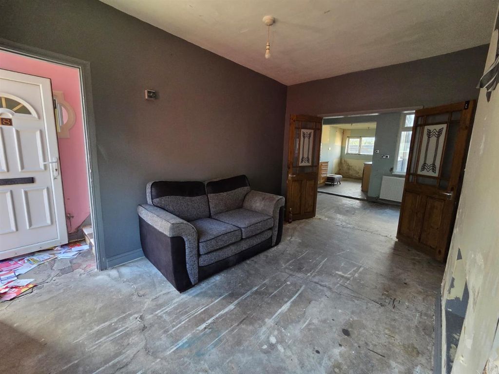 Property photo 2 of 8 2_.Jpg